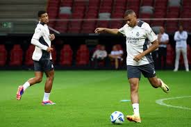 国青队的一 国青队的一